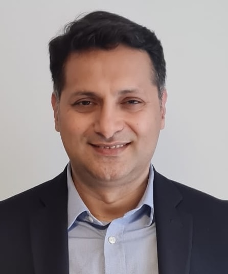 Faraz Ghani — Digital Customer Experience & AI Transformation Leader